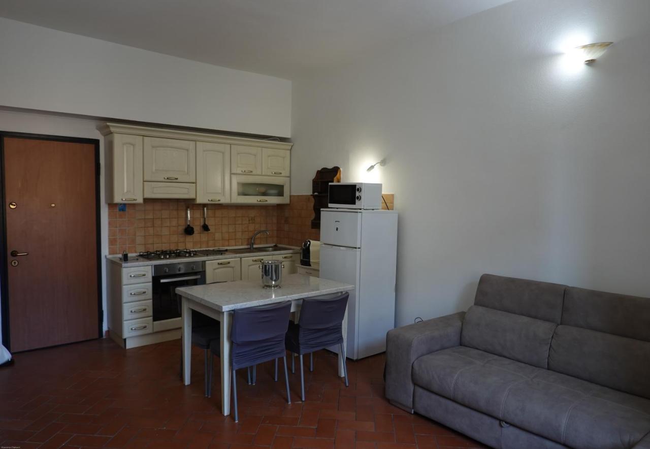 Casa Mille Baci Con Parcheggio Apartment Livorno Exterior photo