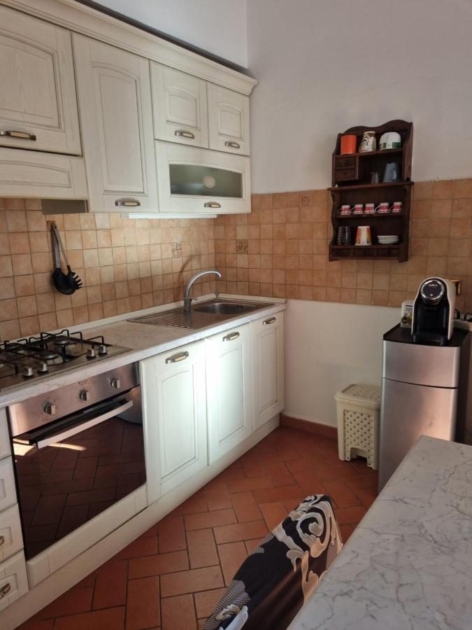 Casa Mille Baci Con Parcheggio Apartment Livorno Exterior photo