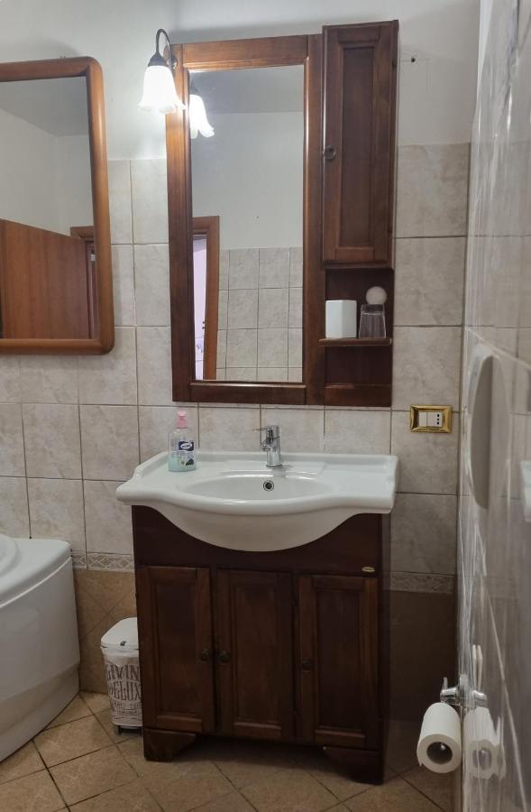 Casa Mille Baci Con Parcheggio Apartment Livorno Exterior photo